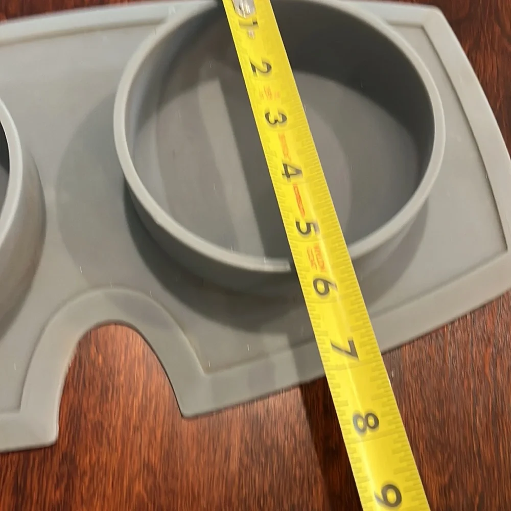 Silicone dog bowl tray